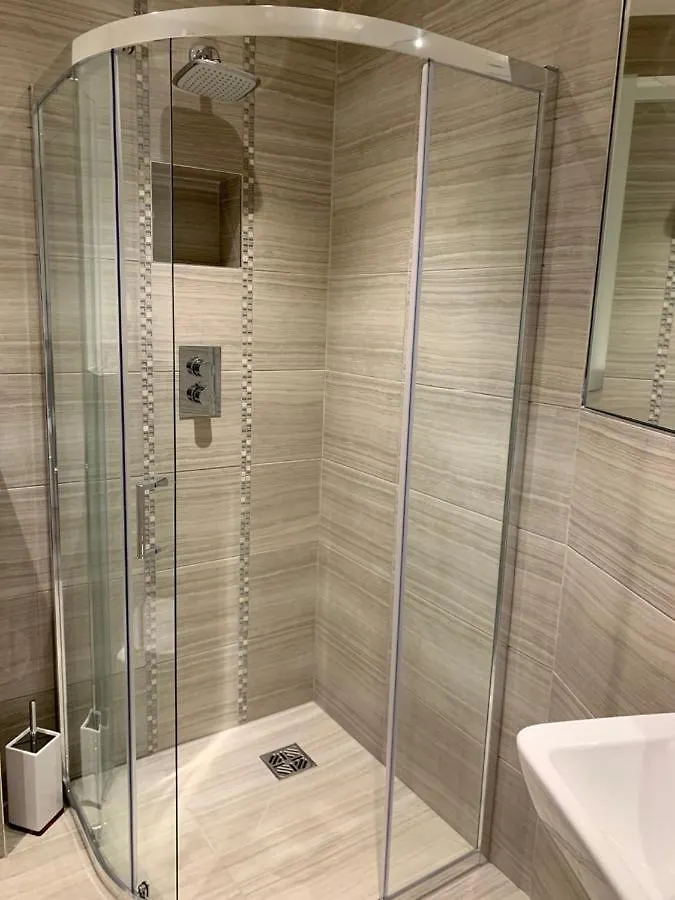 Riverside Studio Apartments Close To City Centre York